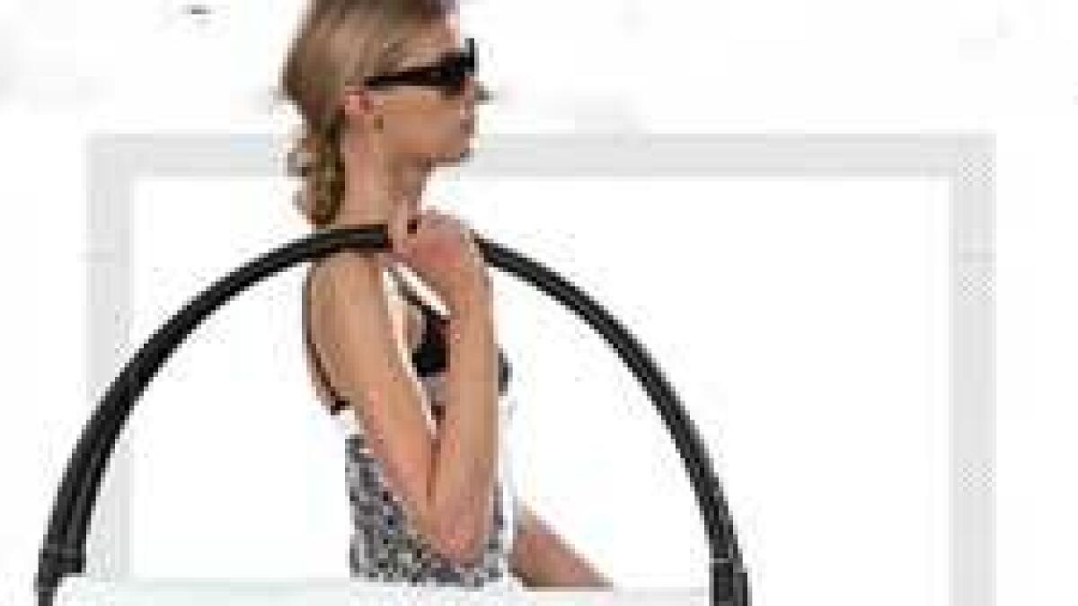 The Chanel Hula Hoop Bag Has the Fashion World in a Tizzy!