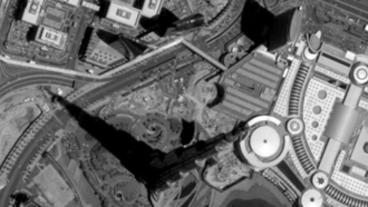 burj khalifa view from space