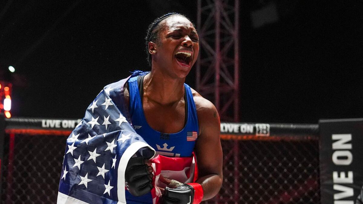 Boxer-turned-MMA fighter's message to female boxers: 'Take up martial arts'  - MMA Fighting