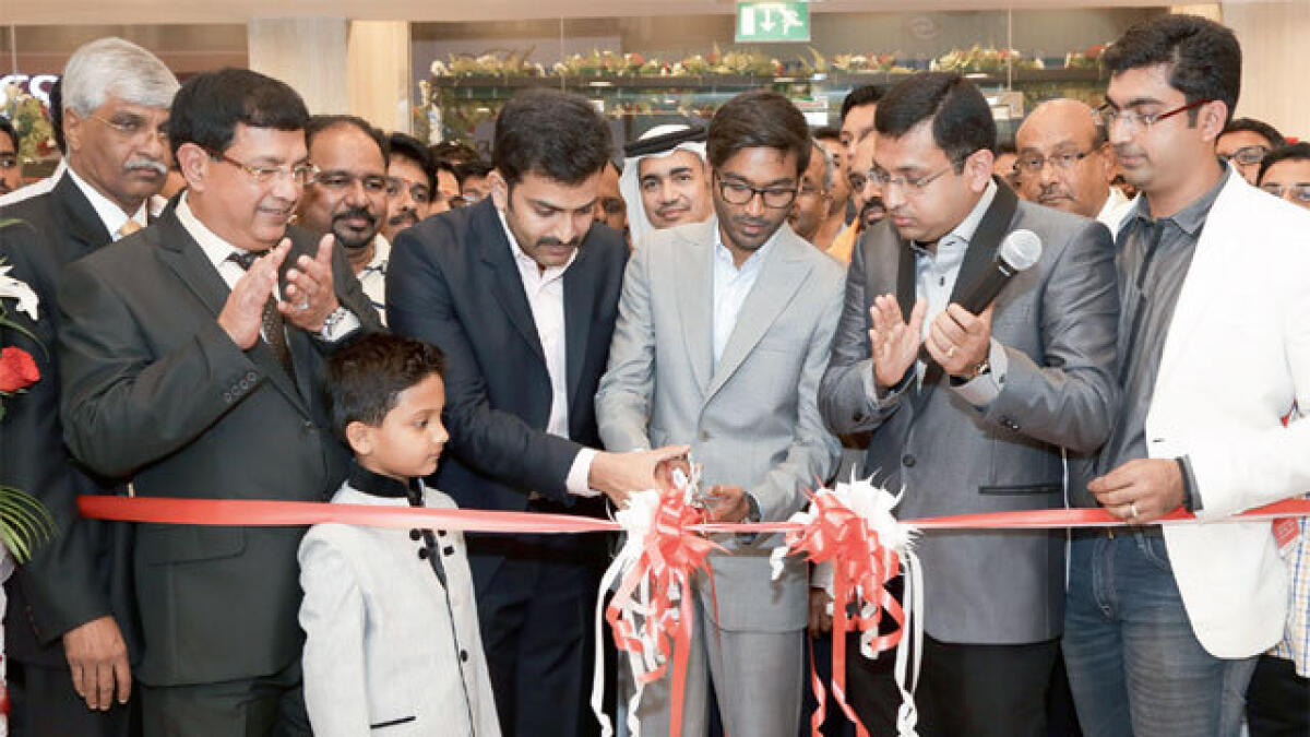 Kalyan Silks opens fourth Dubai showroom; Gulf expansion eyed - News