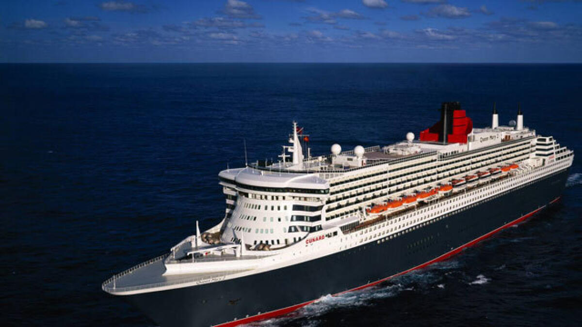 world tour queen mary 2