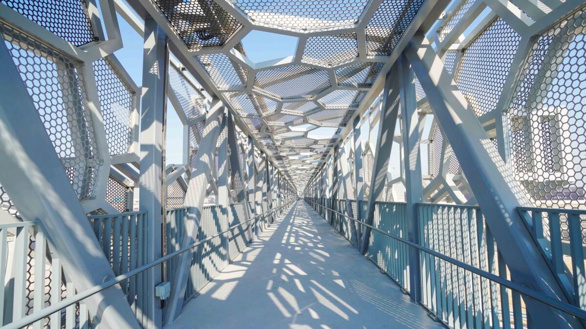 RTA opens a unique four-way footbridge in Dubai - ERTICO Newsroom