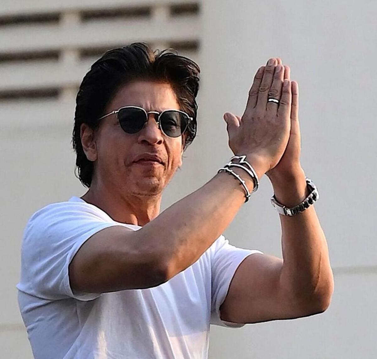 Shah Rukh Khan stopped at airport for carrying Dh80,000 worth of