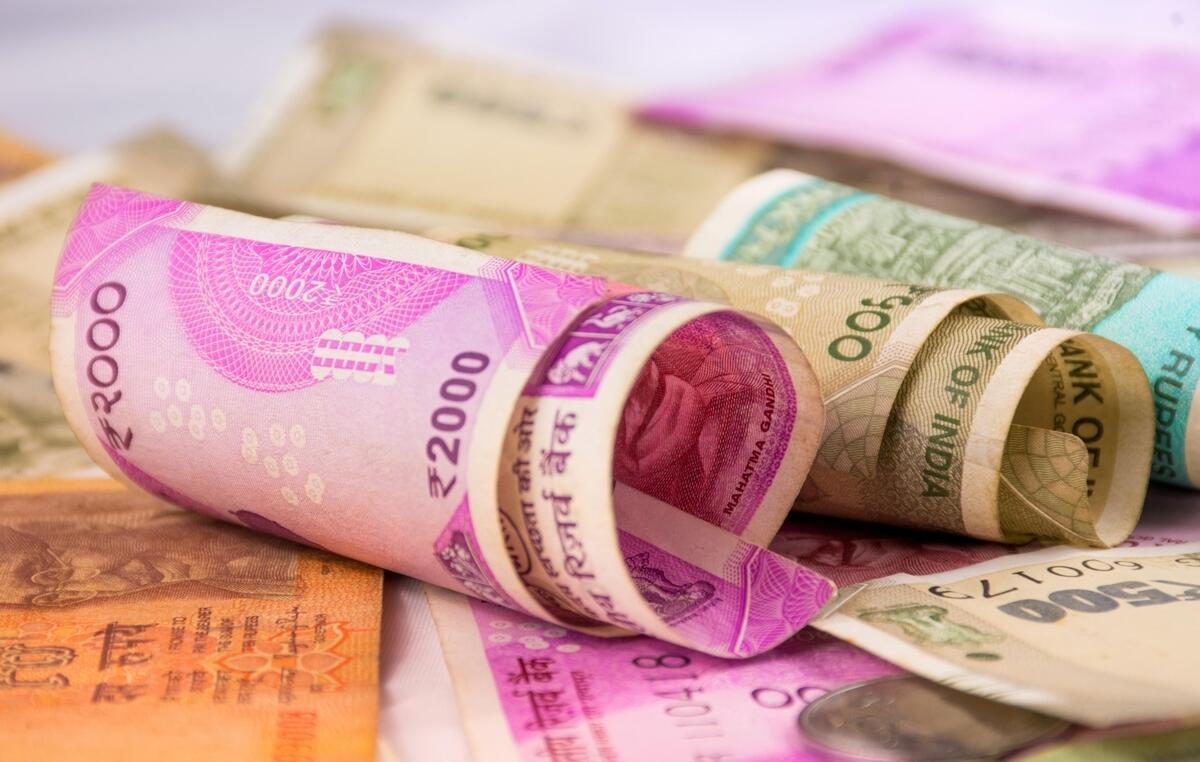 The Indian rupee plunges against UAE currency in early trade.