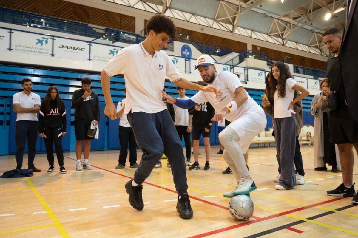 Dubai: Football stars dribble with fans, shoot penalties blindfolded for a  cause - News | Khaleej Times