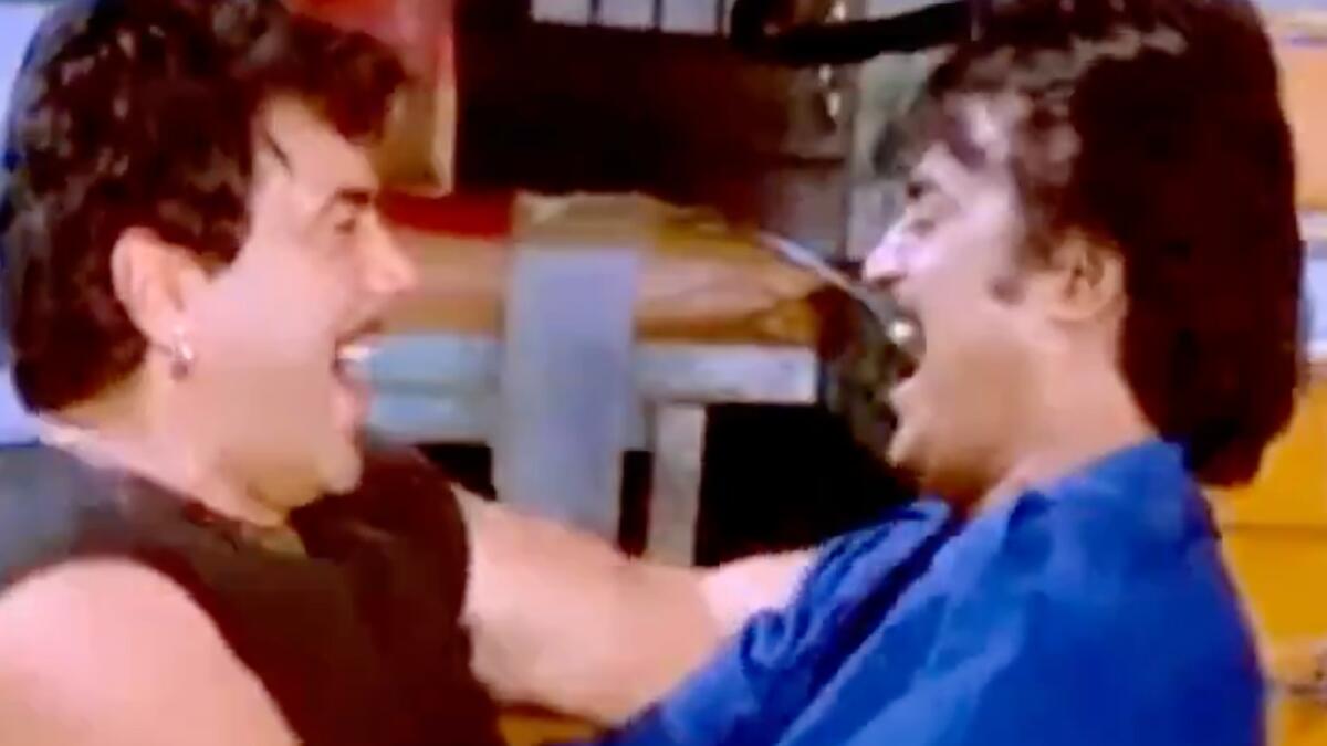 Video: Veteran Bollywood actor Dharmendra shares 'funny scene' with  Rajinikanth - News | Khaleej Times