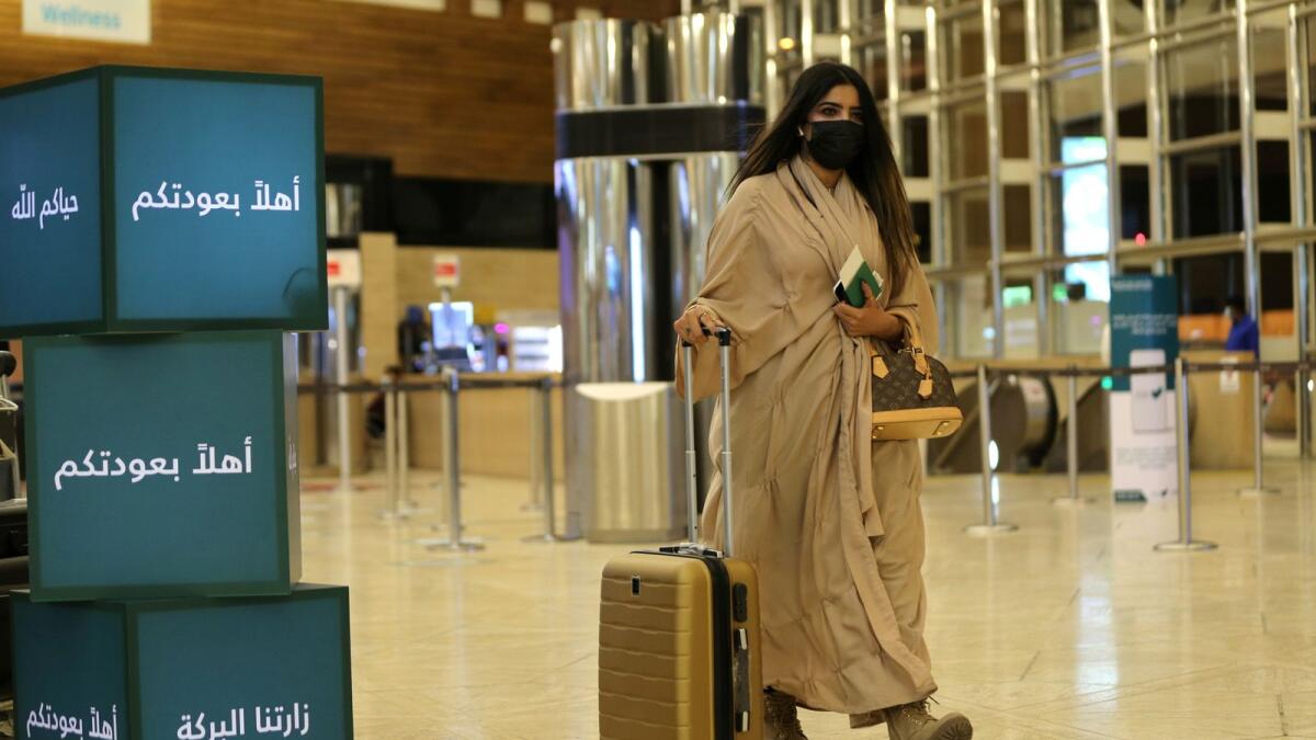 Covid-19: Saudi Arabia bans travel to 16 countries including India