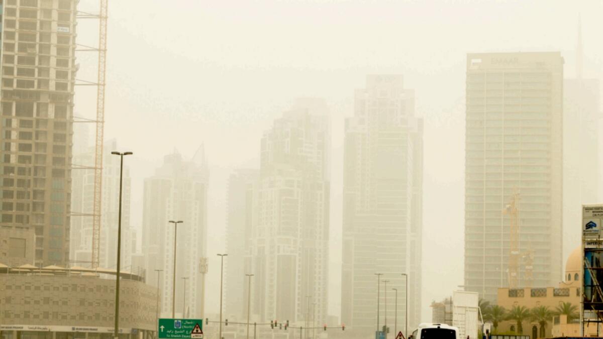 UAE weather: Rain, dust storm alert issued - News | Khaleej Times