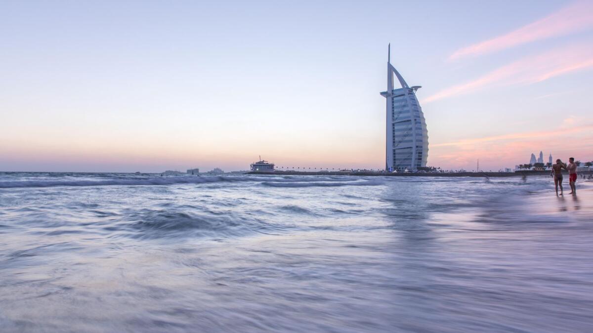UAE weather: Mercury dips to 16.9°C, rough seas alert - News | Khaleej Times