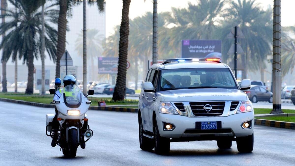 Sharjah: Police confiscate 900 vehicles for flouting rules - News | Khaleej  Times