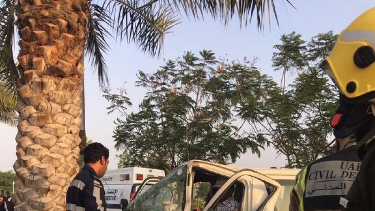 Bus accident injures 12 in Ras Al Khaimah