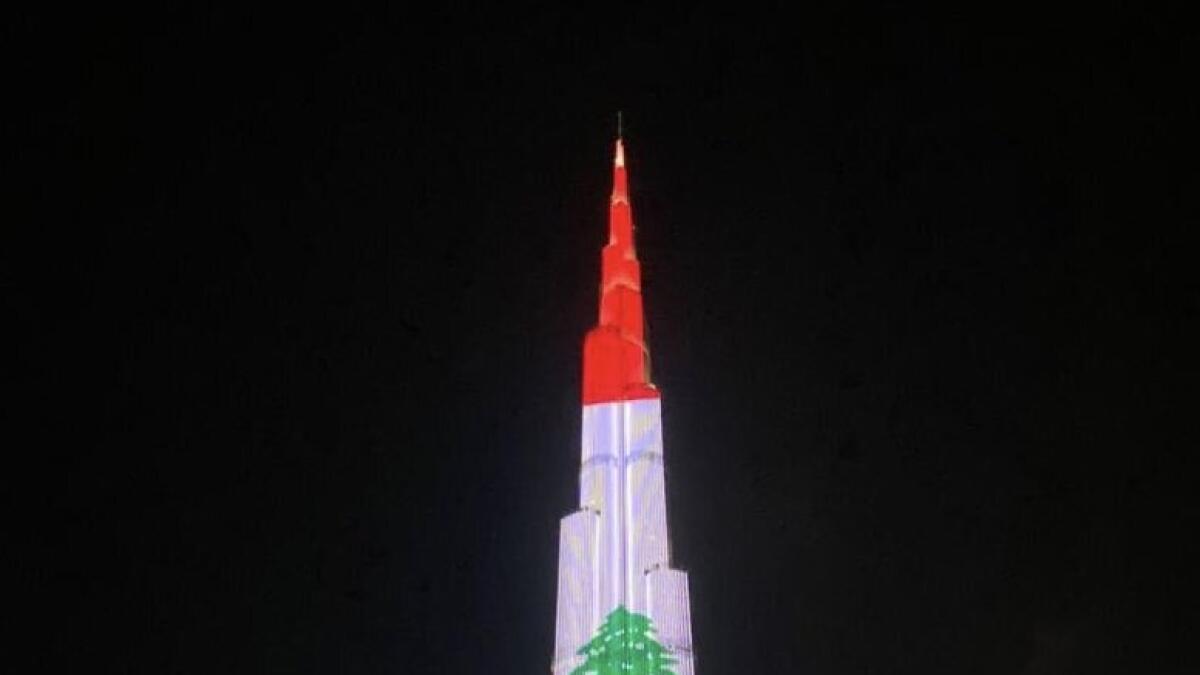 Dubai, Burj Khalifa, lights up, flag, Lebanon, Lebanese, solidarity, Beirut, blasts