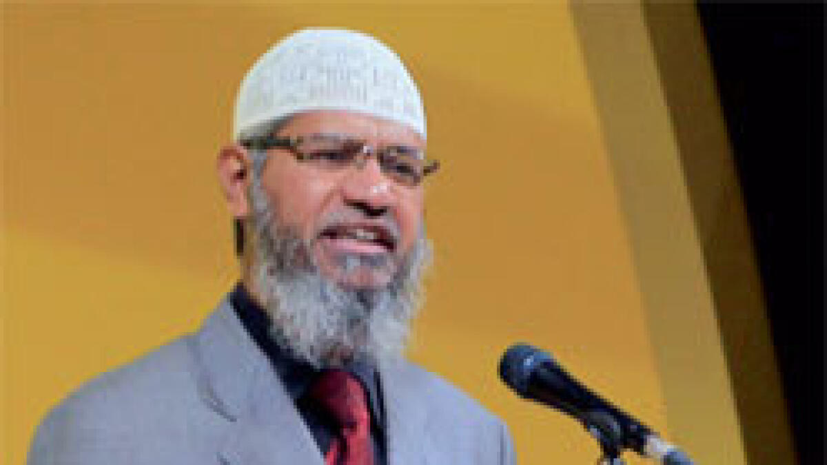 A true Muslim must wear his faith proudly: Dr Naik