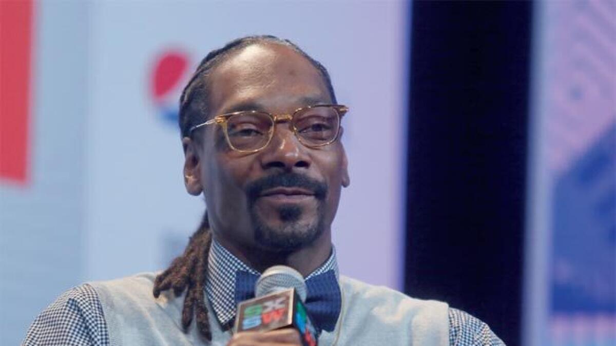 Snoop Dogg goes R&B on Bush