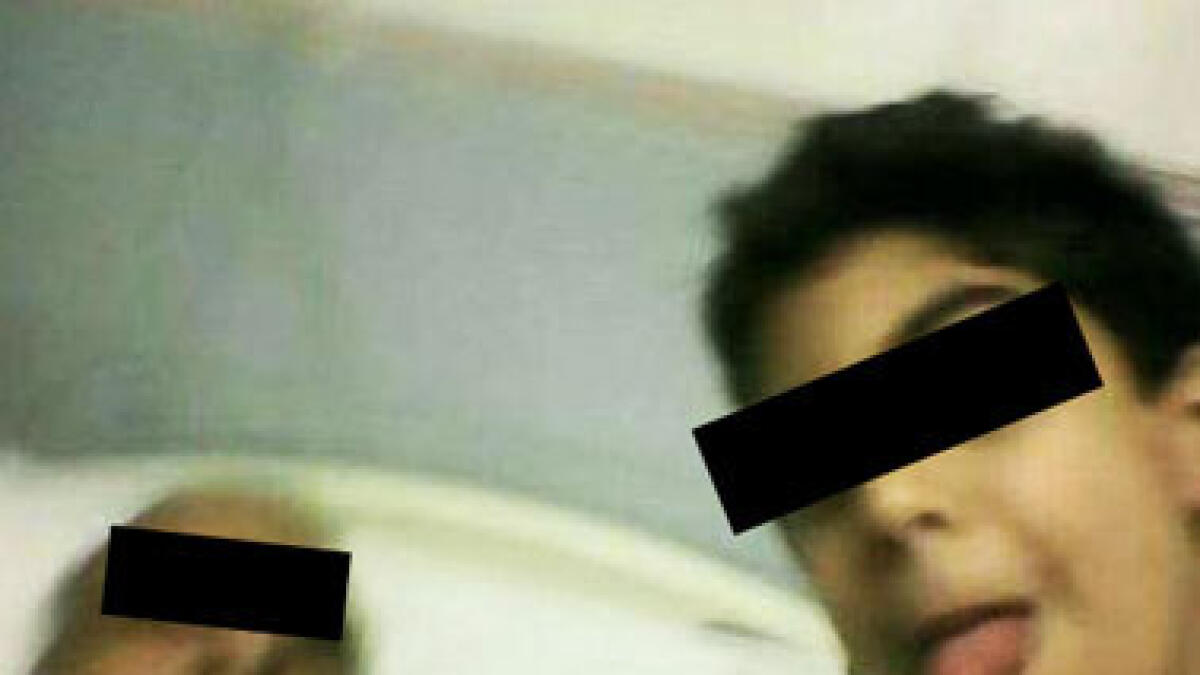 Authorities launch investigation over Saudi teens selfie with dead grandad
