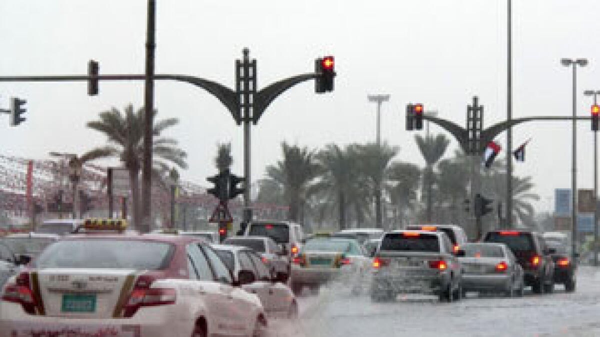 Rain hits UAE: Motorists told to drive cautiously