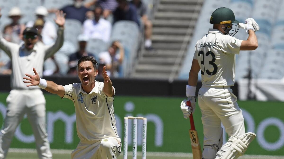 Big day for Tests as 80,000 strong crowd grace MCG 