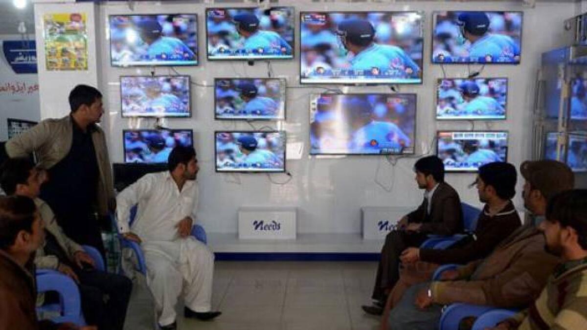 Pakistan to shut all illegal Indian channels from October 16