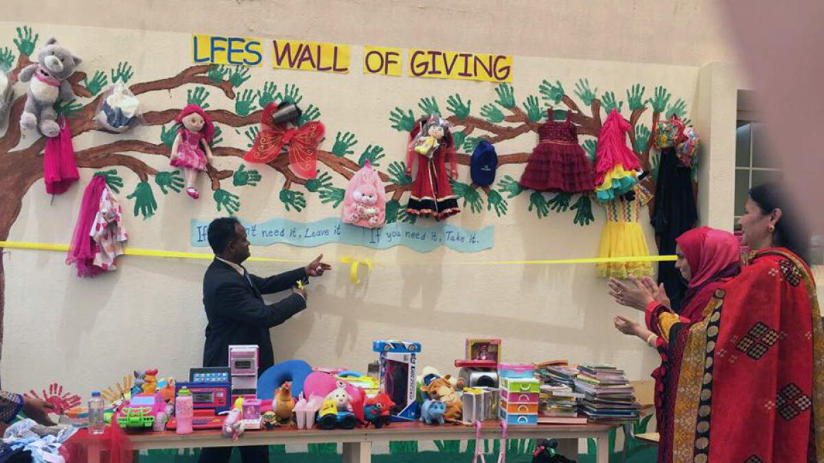 A wall that promotes culture of giving