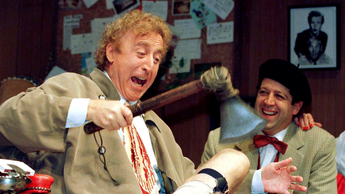 American actor Gene Wilder (L) performs alongside compatriot Rolf Saxon, during the rehearsal of a scene from Neil Simon's 'Laughter on the 23rd Floor', in New York, October 2, 1996. Reuters