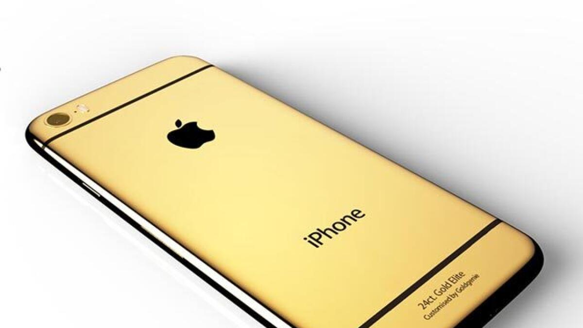 Samsung phones come in gold-plated versions for the first time