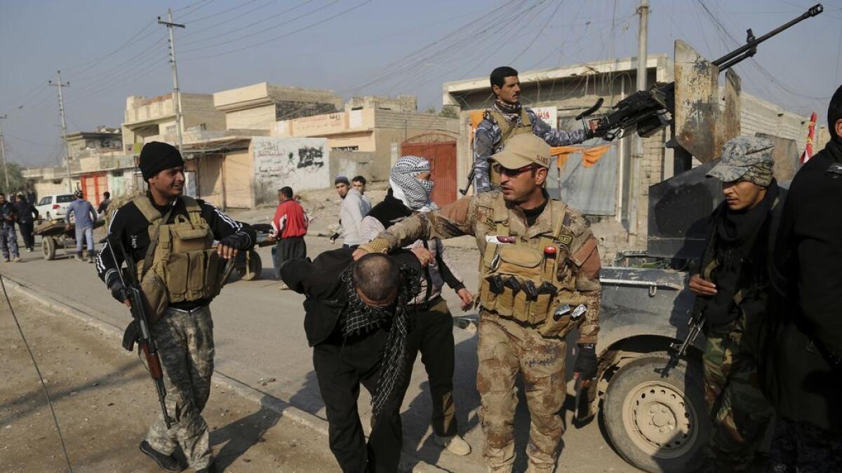 Iraq PM announces launch of operation on west Mosul