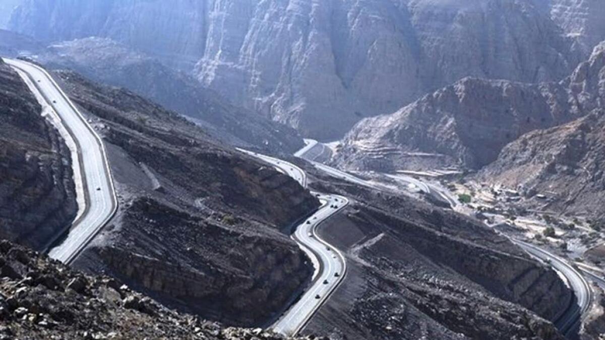 Jebel Jais road to be completed by April 2017