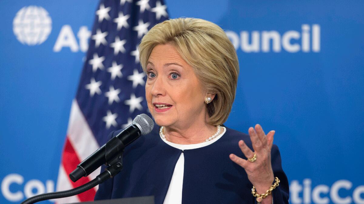 Clinton says no US combat troops to fight Daesh