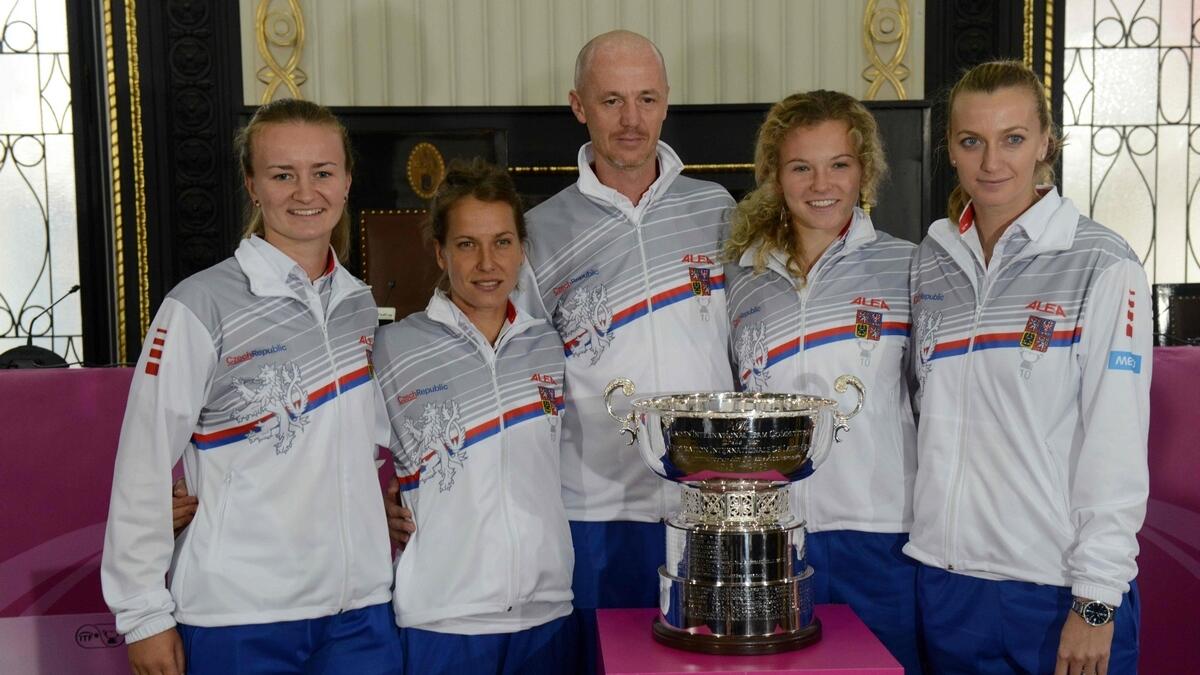 Strycova, Kenin to open Fed Cup final