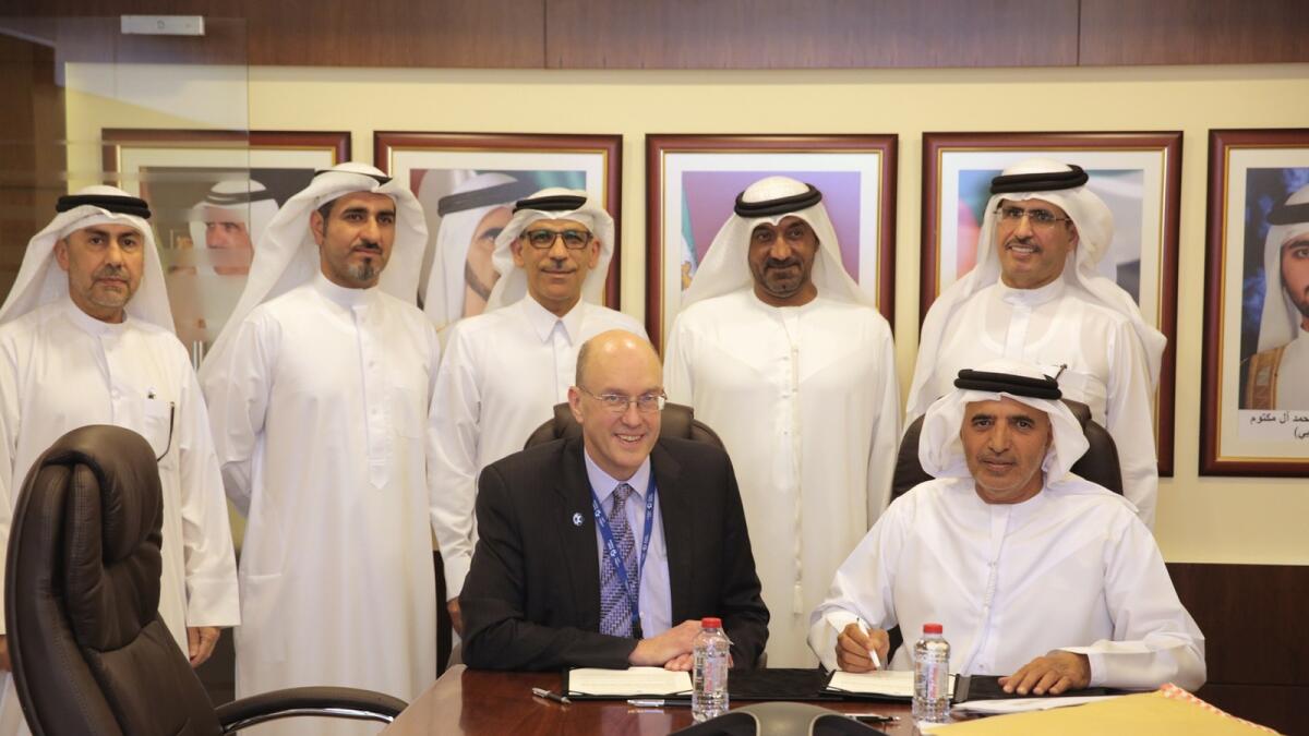 Dubai Supreme Council of Energy signs agreement with Dubai Airports