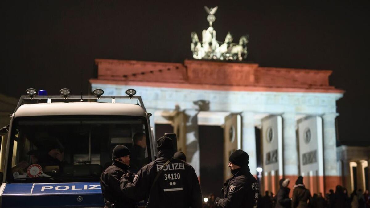 German police hunt Tunisian man over Berlin attack