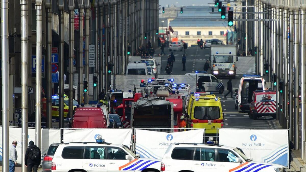 Brussels aftermath: Flyers asked to take off footwear, belts