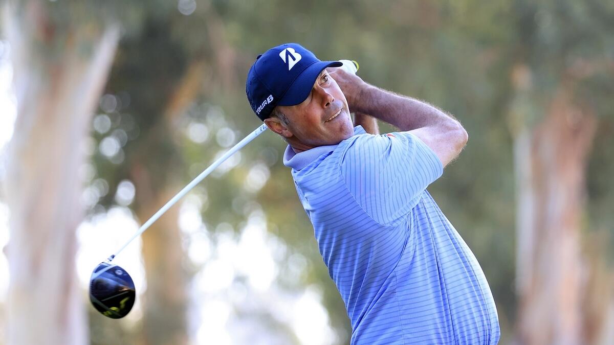 Matt Kuchar plays his shot from the ninth tee during the second round of the Genesis Invitationa.