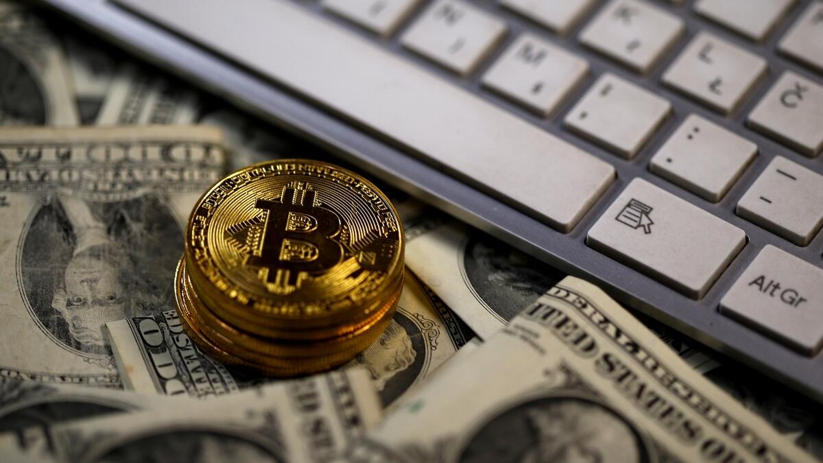 Bitcoin hits new peak as bubble fears grow