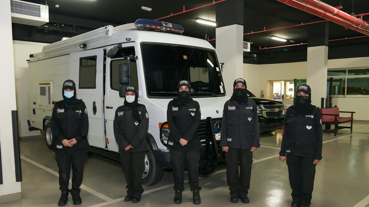 all-women, Dubai Police team, specialises, defusing, explosives