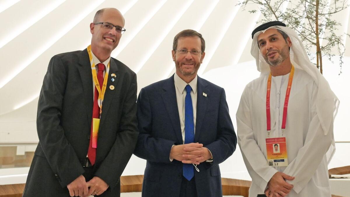 Start-Up Nation CEO Avi Hassan, President of Israel Isaac Herzog and the UAE Ambassador to Isreal Mohamed Al Khaja.