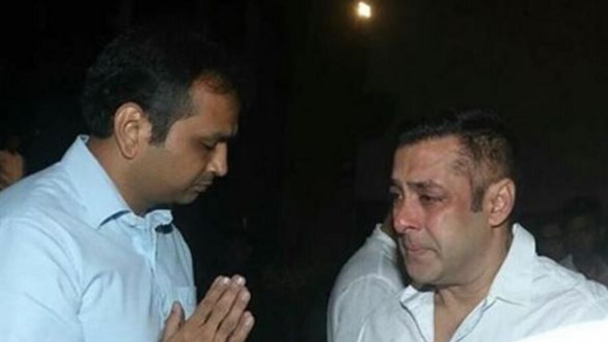 Salman Khan breaks down in tears in public 