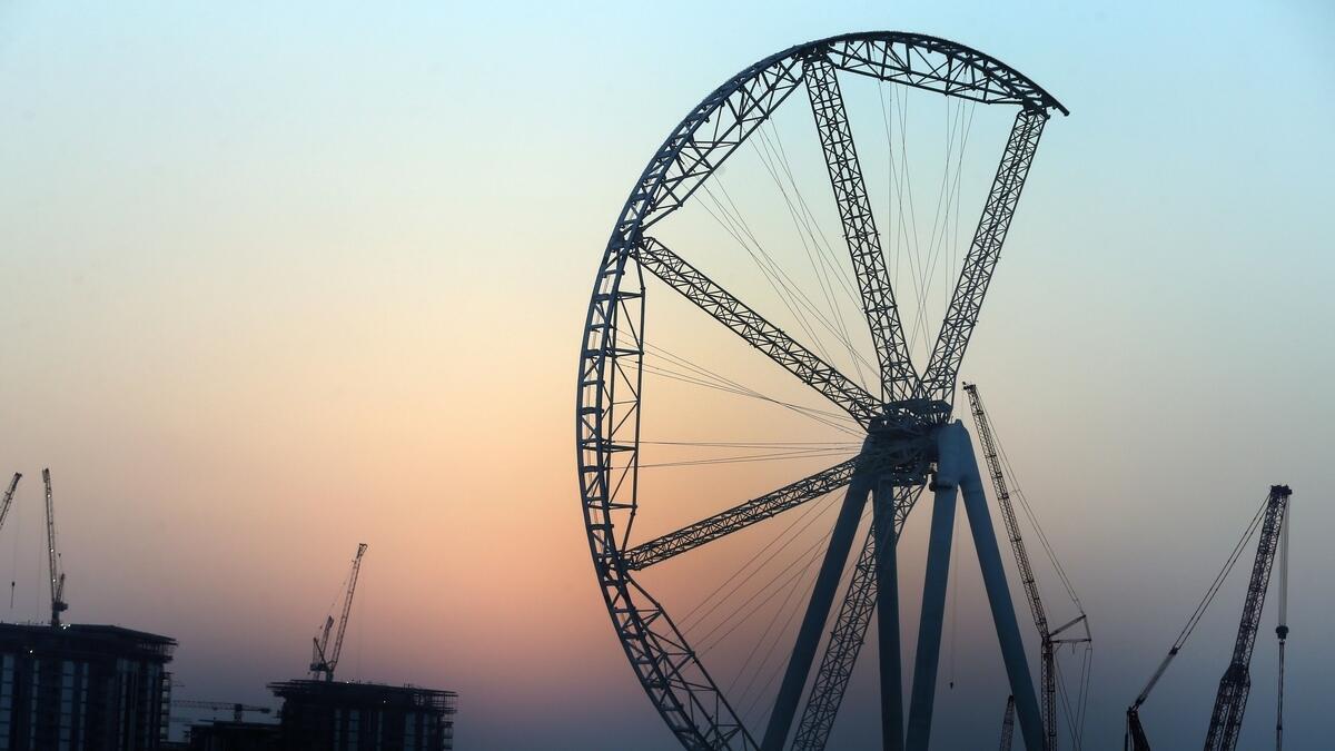 How big is the Ain Dubai Ferris wheel really?