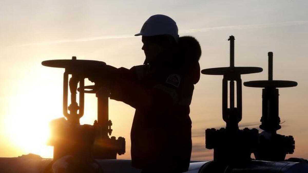 Saudi oil pipeline leak kills contractor, three injuries
