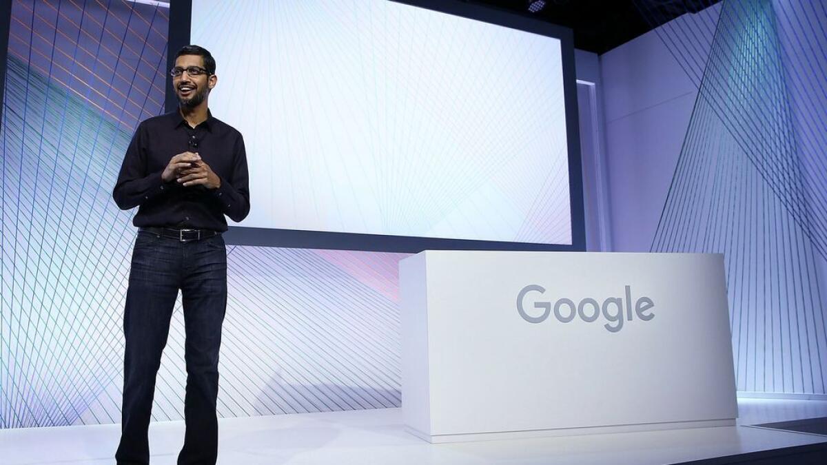 Google counters Apple with Nexus phones, new tablet 