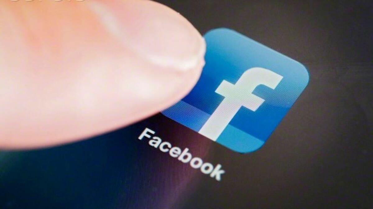Facebook records 100 mn hours video watch in a day