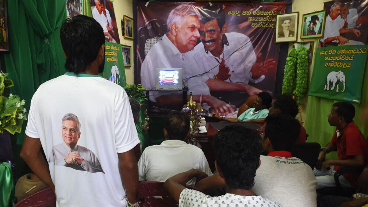 Sri Lankas Rajapakse concedes election defeat