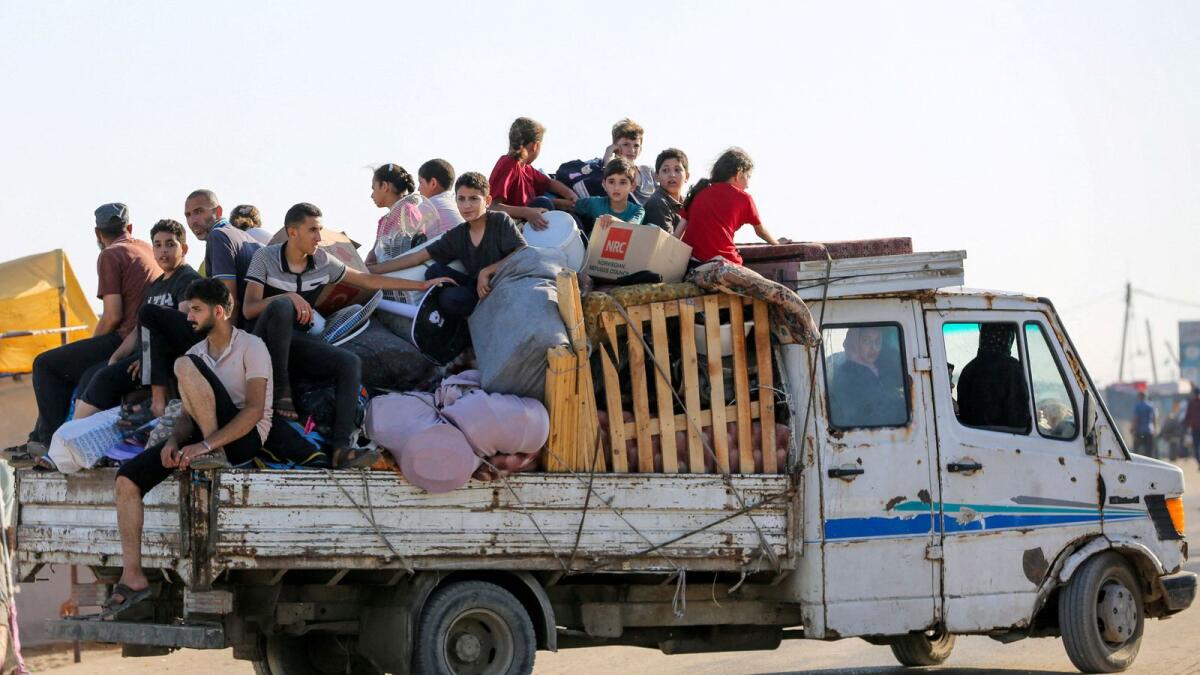 Palestinians flee Rafah due to an Israeli military operation. — Photo: Reuters