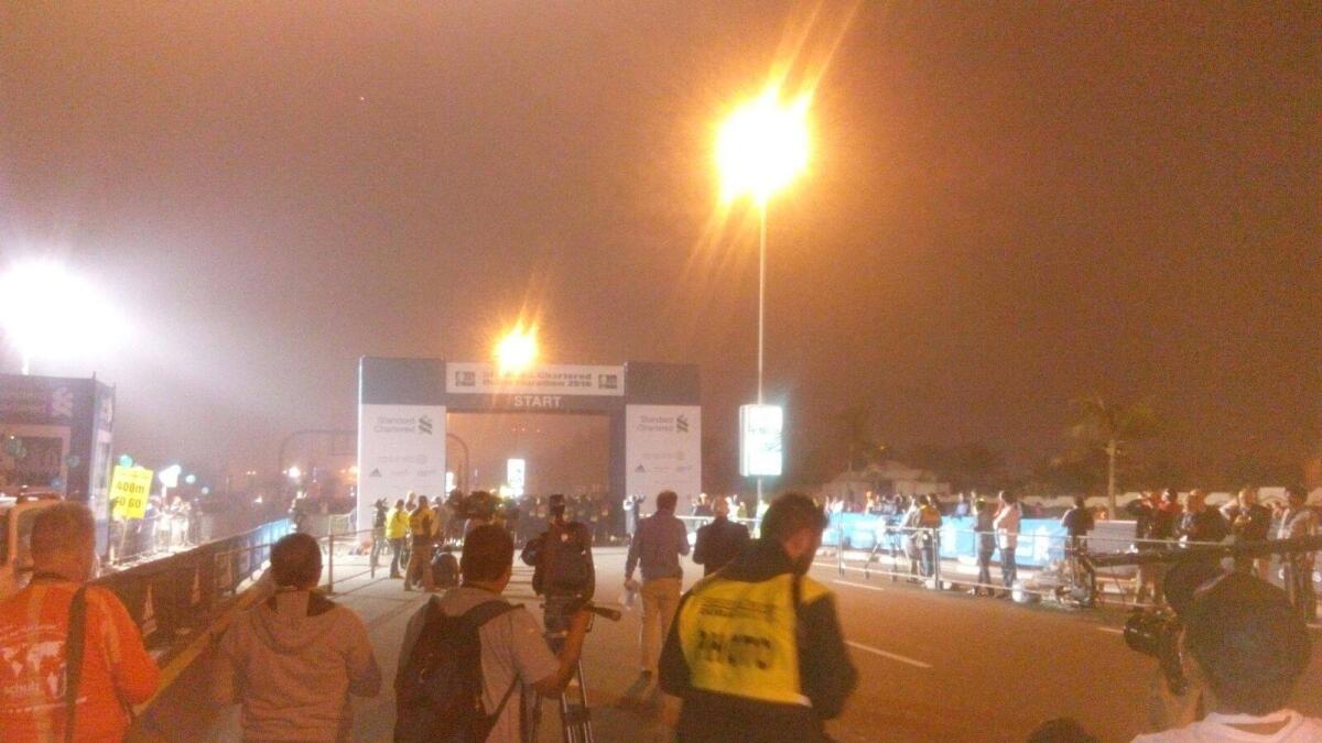 The Standard Chartered Dubai Marathon started early morning on Friday, with the race attracting good participation from marathon lovers.