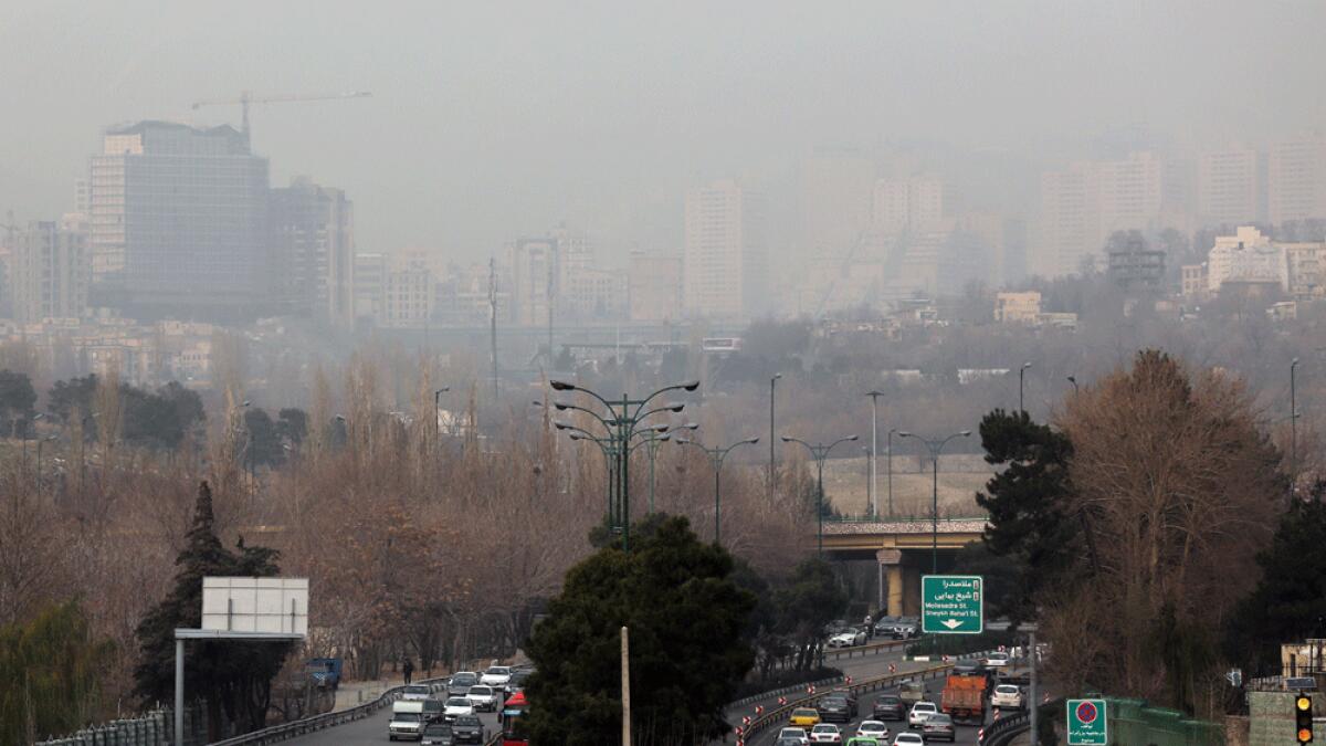 Iran closes capitals schools due to air pollution