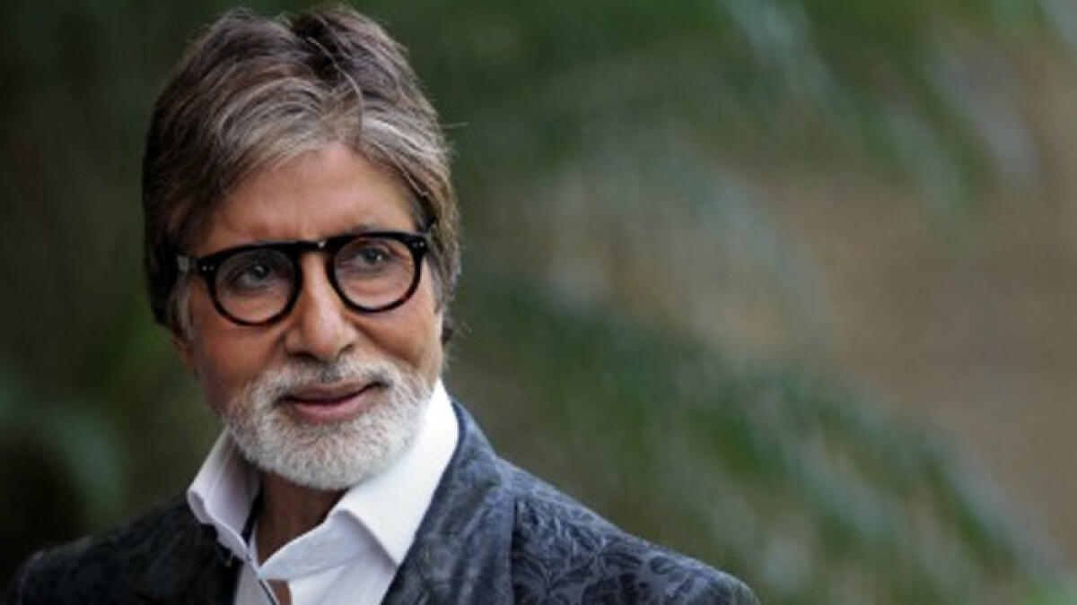 Amitabh Bachchan completes 48 years in Bollywood