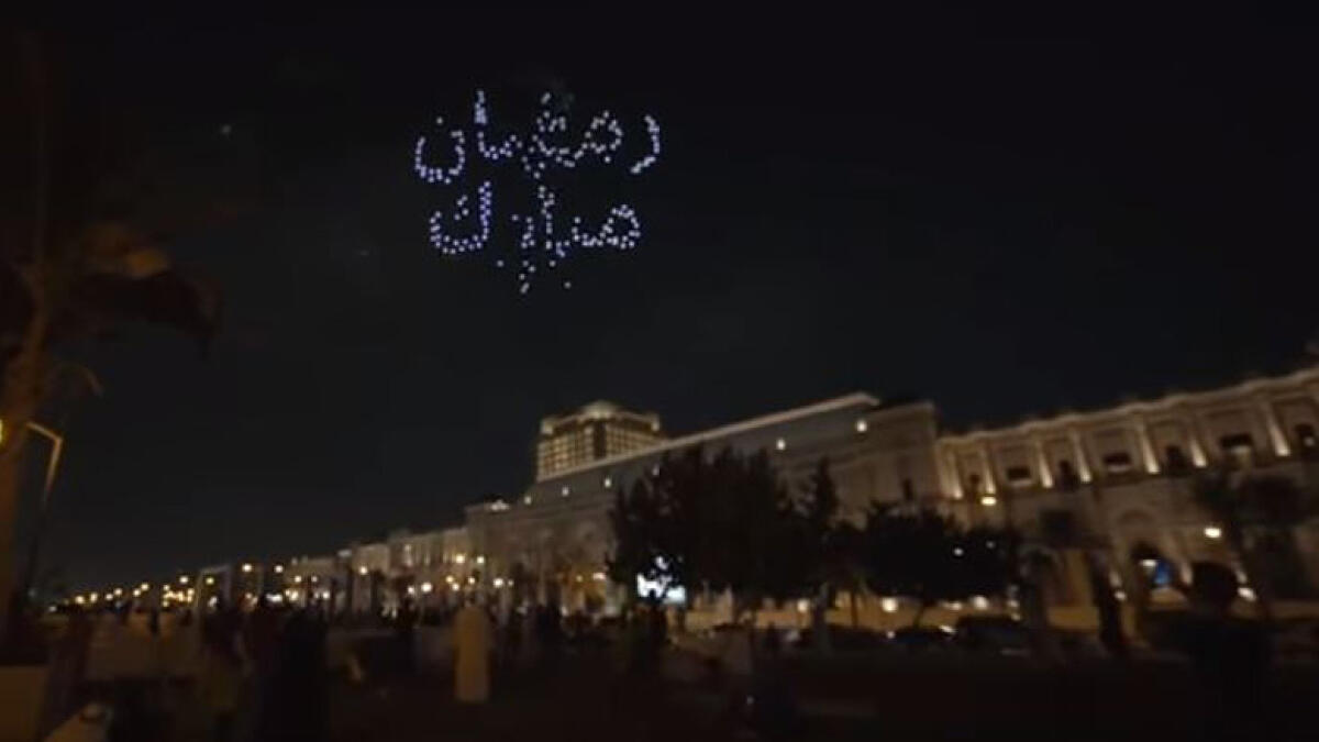 Video: 300 drones spread Ramadan message