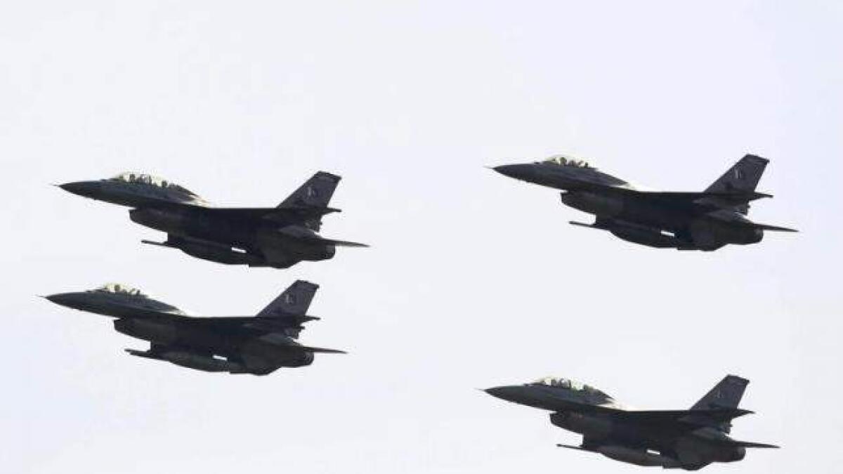 Pak will buy F-16s from others if US fails to deliver: Aziz