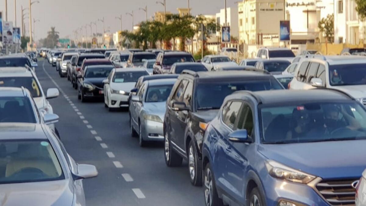 Vehicle, Dubai road, traffic