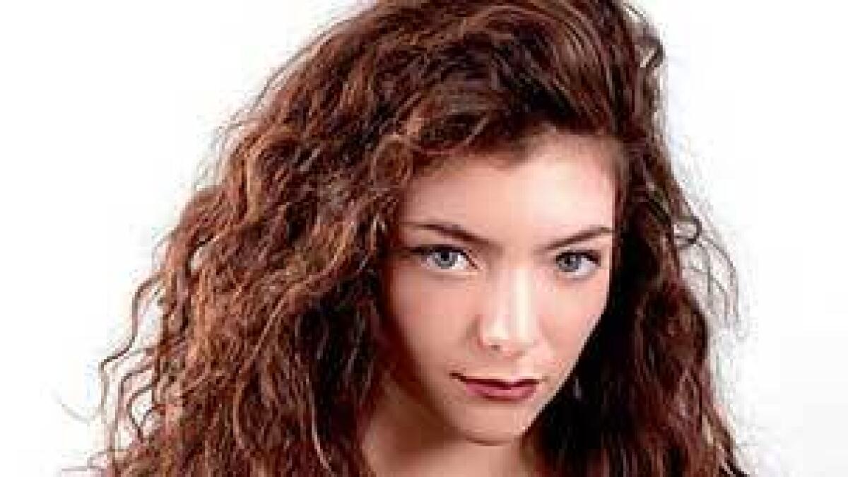 Lorde stalked by paparazzo?